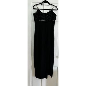 Aspeed Dress Womens Size 9-10 Black Floral Lace Scoop Neck Thigh High Midi